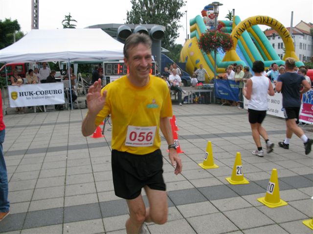 ../Images/BenefizlaufMerseburg2010 (23).jpg